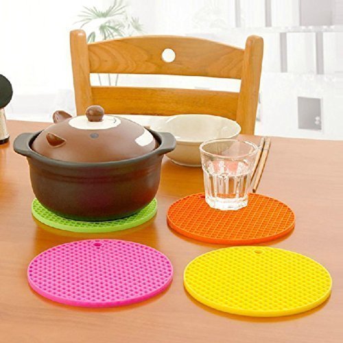 Round Silicone Trivets Mats for Hot Pots and Pans Silicone Pot Holders Multi Purpose Trivets Mats Heat Resistant Trivet Mat Teapot Coaster (Pack of 6)