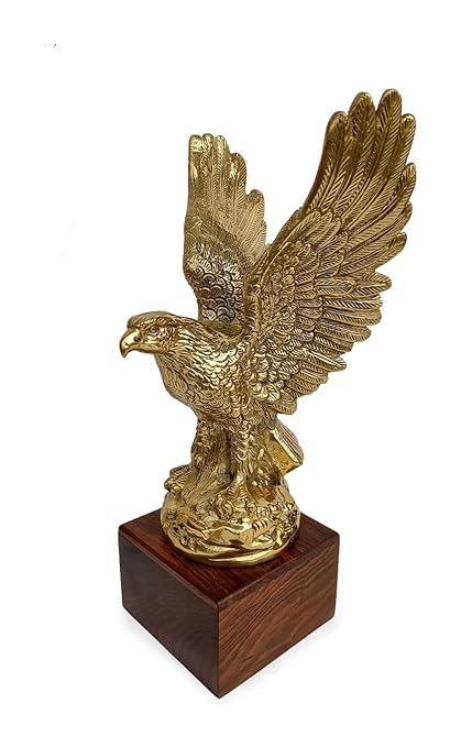 Metal Flying Eagle with Base Showpiece Decorative Statue Antique Showpiece Memento Trophy Award & Vastu Power Strength